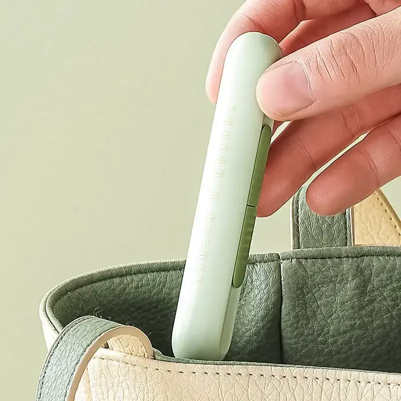 2 In 1 Needle Threader Seam Ripper Multi-Functional Portable Threader For Home Use Needle Sewing Tools