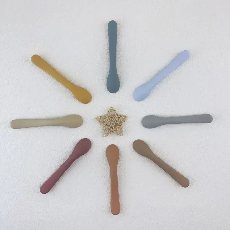 Food Silicone Spoon Small Curved Spoon Soft Rubber Baby Learn To Eat Feeding Silicone Cutlery Baby Training for silicone feeding spoon,silicone cutlery set