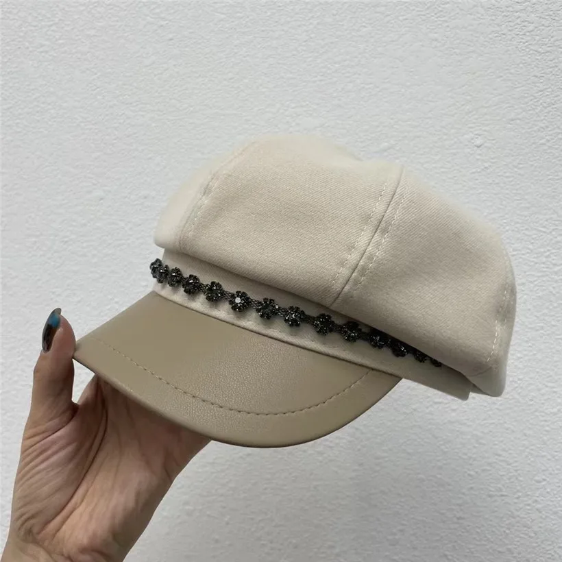 

202310-2508076 chic ins autumn dirll chain pu brim newsboy lady Octagonal hat women visors cap