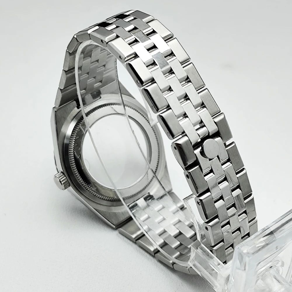 Premium Men's Watch Silver Case with Sapphire Dial and Full-Body Mirror Box