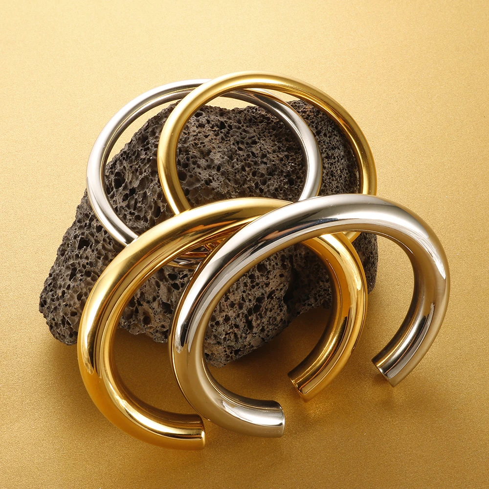 Pulsera De Acero Inoxidable Dorado Fossil Para Mujer - Brazalete Abierto, Acabado Pulido, 6.5 Cm