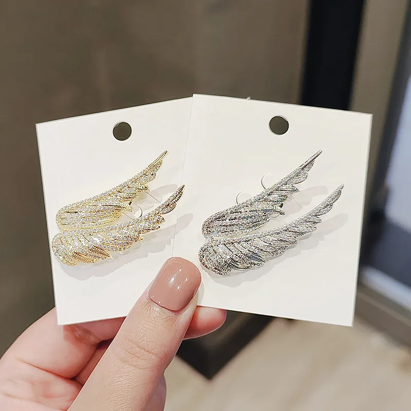 Angel Feather Brooch Men Women Personalized Collar Pin Suit Accessories Chest Flower Accessory