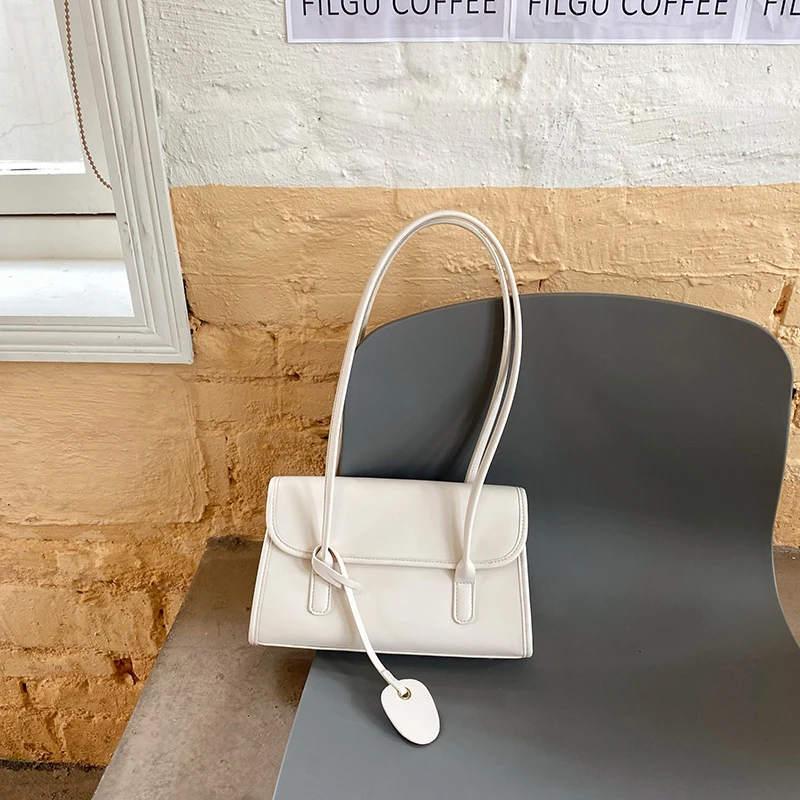 

Женская сумка 2024, дизайнерская брендовая летняя новая французская модная трендовая нишевая текстурная однокомнатная портативная маленькая квадратная сумка
