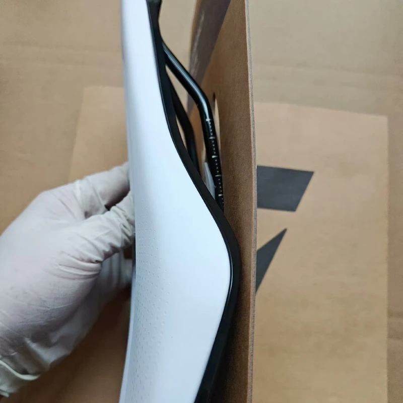 巨大な方法マウンテンバイクサドルショーツ自転車用シートバッグ中空の