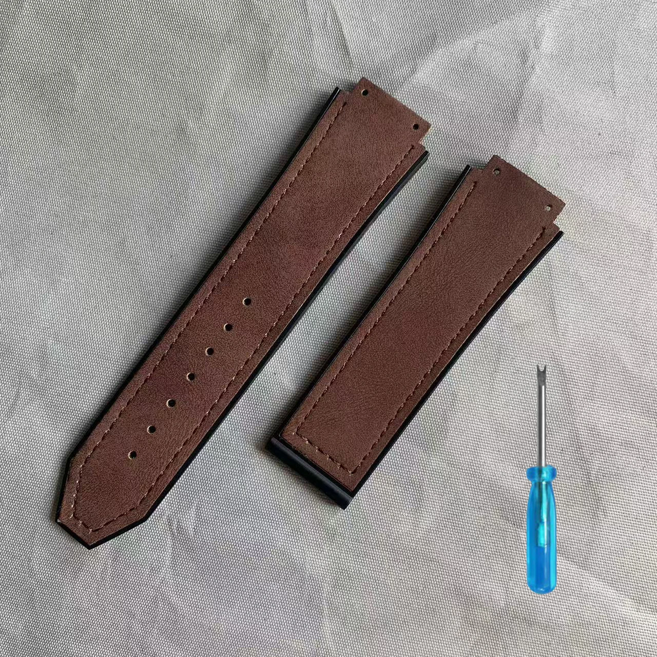 Hublot Unisex High-Quality Crazy Horse Leather Watchband in Rubber and Leather Combo, 26mm