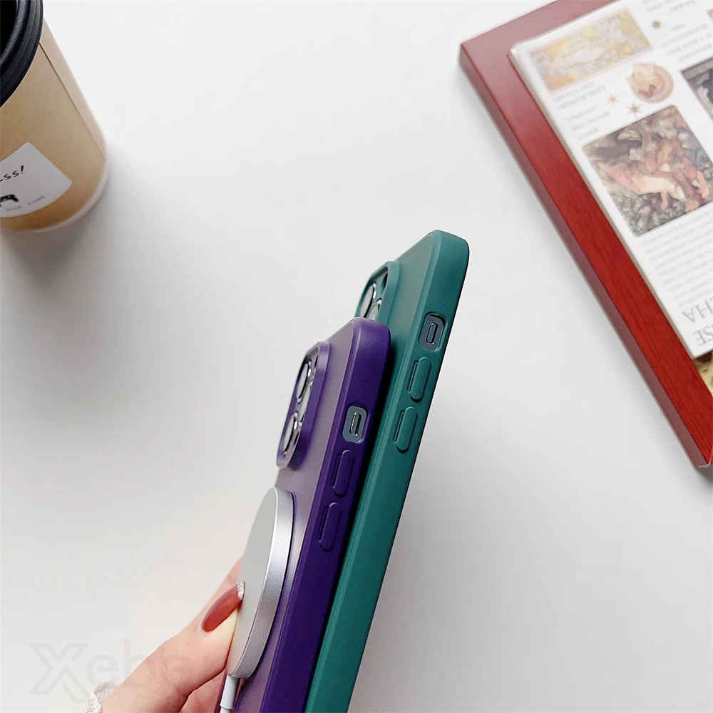 Magsafe Magnetic Wireless Charging Neck Strap with Silicone Case