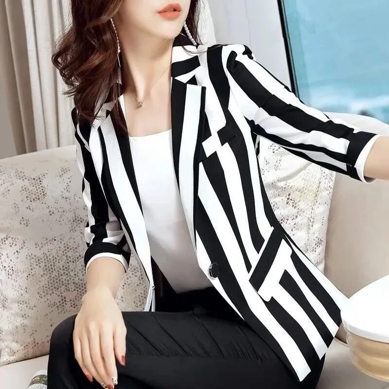 

Striped Small Suit Jacket Women's Fashion 2023 Spring Autumn New All-matching Suit Slim Slim Waist Collection Short Style top XS