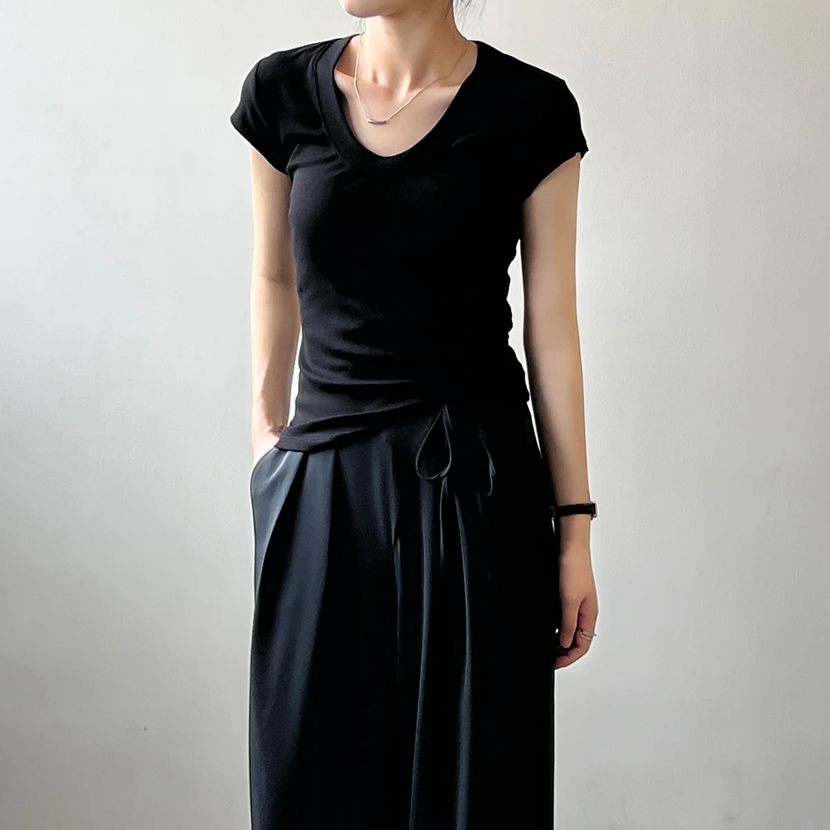 Title 25, Kadın Kısa Kollu Slim Fit Vintage Tişört Klasik...