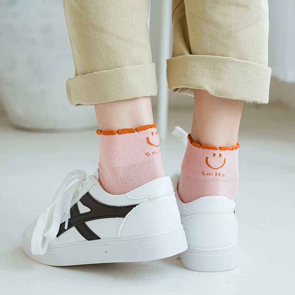 5Pairs Smile Face Women Short Socks Casual Funny Kawaii Cotton Sock Personality Lovers Solid Color Breathable Comfort Low Socks