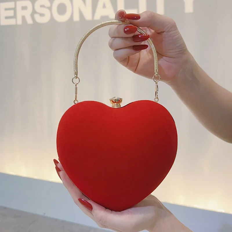 New Satin Heart Bag Elegant Versatile Handheld Evening Clutch Mini Chain Crossbody Bag Party Prom Wedding for Women