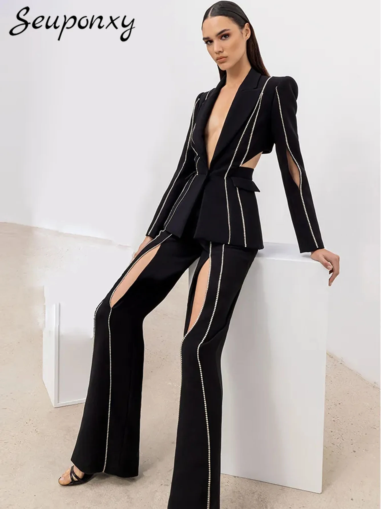 

High Quality Women'S Black Diamond Slim Set 2023 New Sexy Single Button Hollow Jacket+Flared Trousers Fashion 2 Two-Piece Set