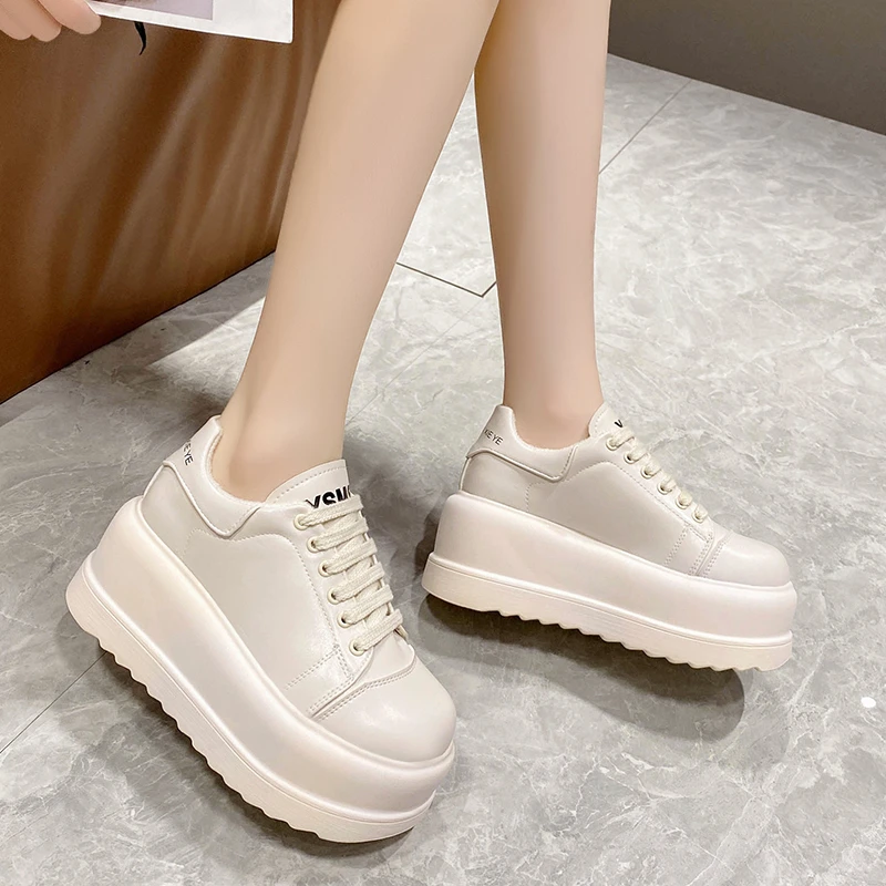Women Winter Platform Leather Sneakers Warm Plush Cotton Shoes Tennis Lace-up 7.5CM Wedge Heels Chunky Dad Fur Shoes Woman Mujer