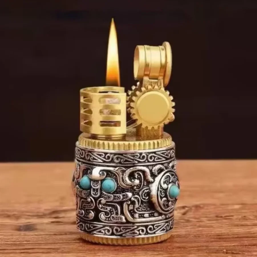Mini Kerosene Lighter Collectible Armor Fun Portable Retro Windproof Refillable Oil Lighters Smoking Accessories Men's Gift