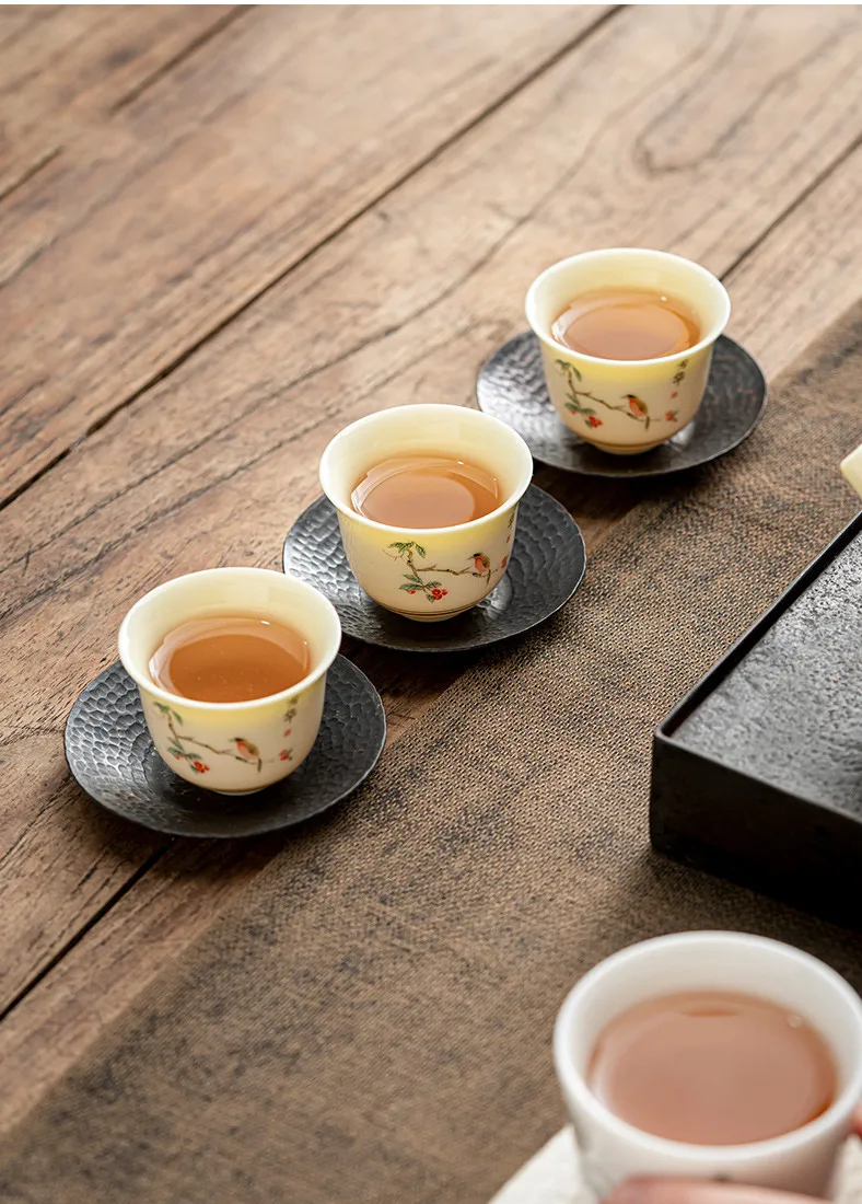 Description Picture 5 of item1 Pc Chinese Ceramic Tea Cup Handmade Flower and Bird Pattern Teacup Porcelain Tea Bowl Travel Master Cup Household Teaware