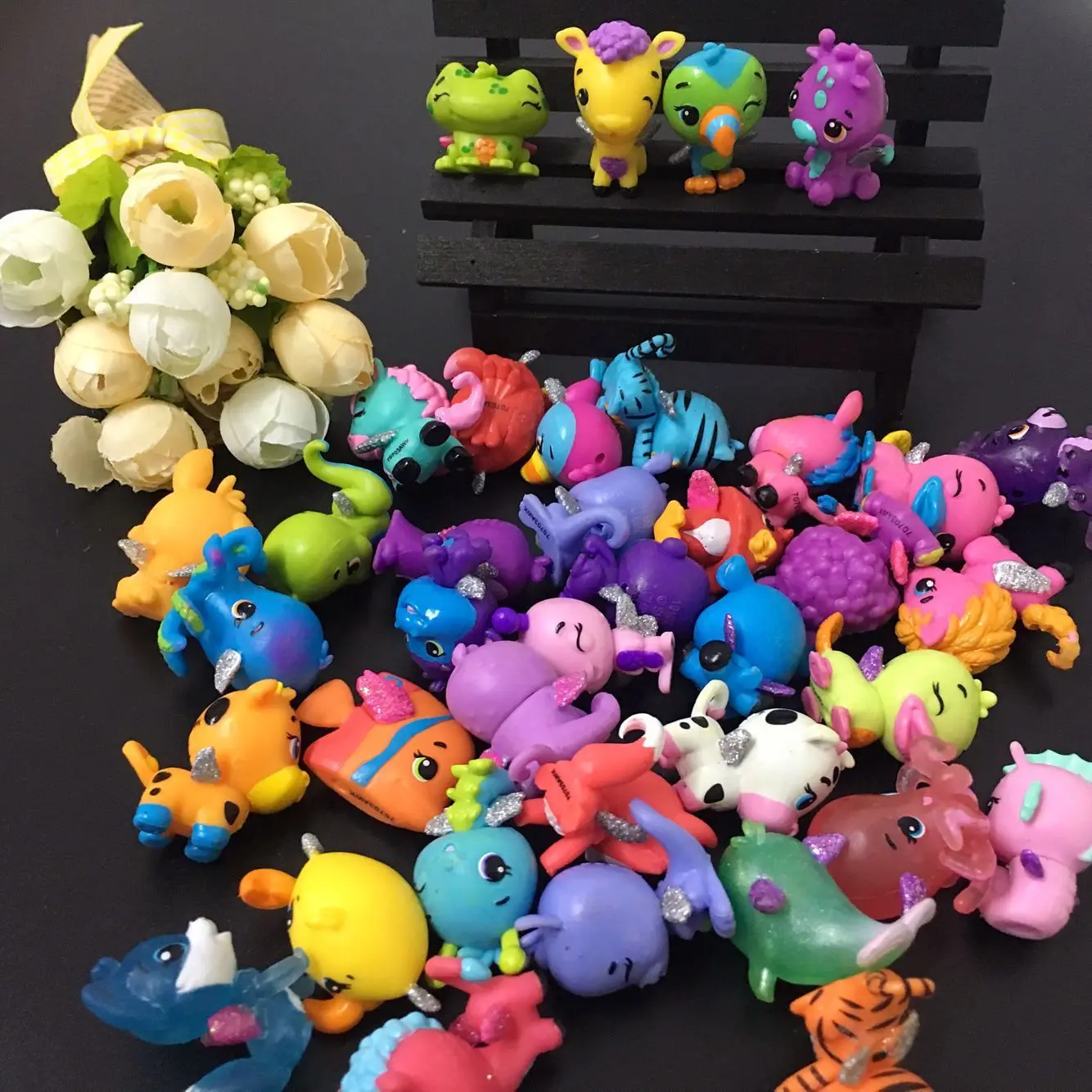 mecha godzilla toy Randomly 5pcs/10pcs pack Hot Sale Little Fly Fish Anime Figure HATCHIMALS Hachi Magic Model 3CM Gift for Children deadpool toys