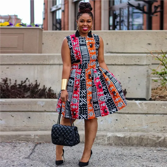 Chika Hollow Waist Sleeveless Dress