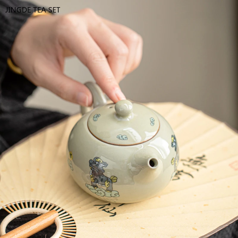 1PCS 210cc Ceramic Xishi Pot High end Home Office Reception Ball Hole Through Follicle Teapot Kung Fu Tea Set