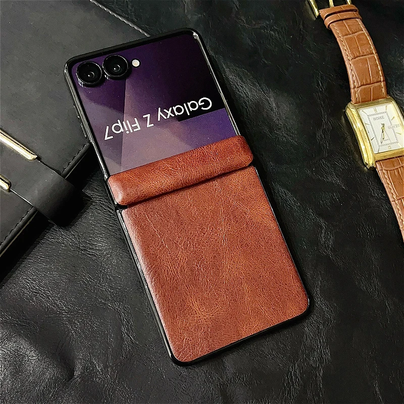 Luxury Hinged Leather Phone Case with Fashion Integrated Shaft Guard Back Cover
