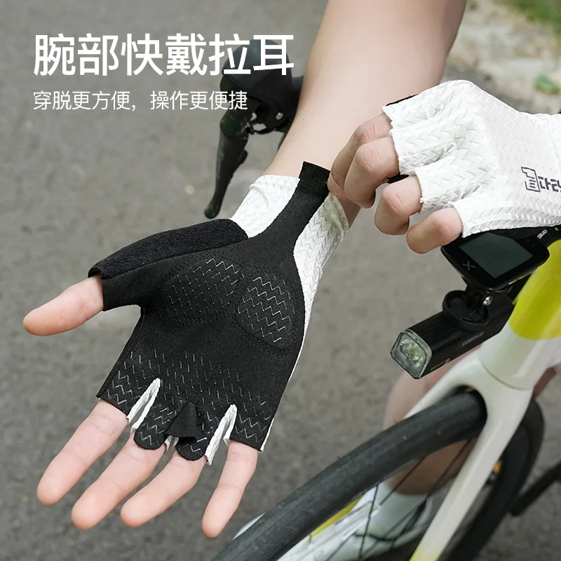 Sport Gloves Half-Finger Cycling Gloves Summer Breathable Thin Shockproof Anti-Slip Gloves for Women Men Outdoor Road Bike MTB Bicycle