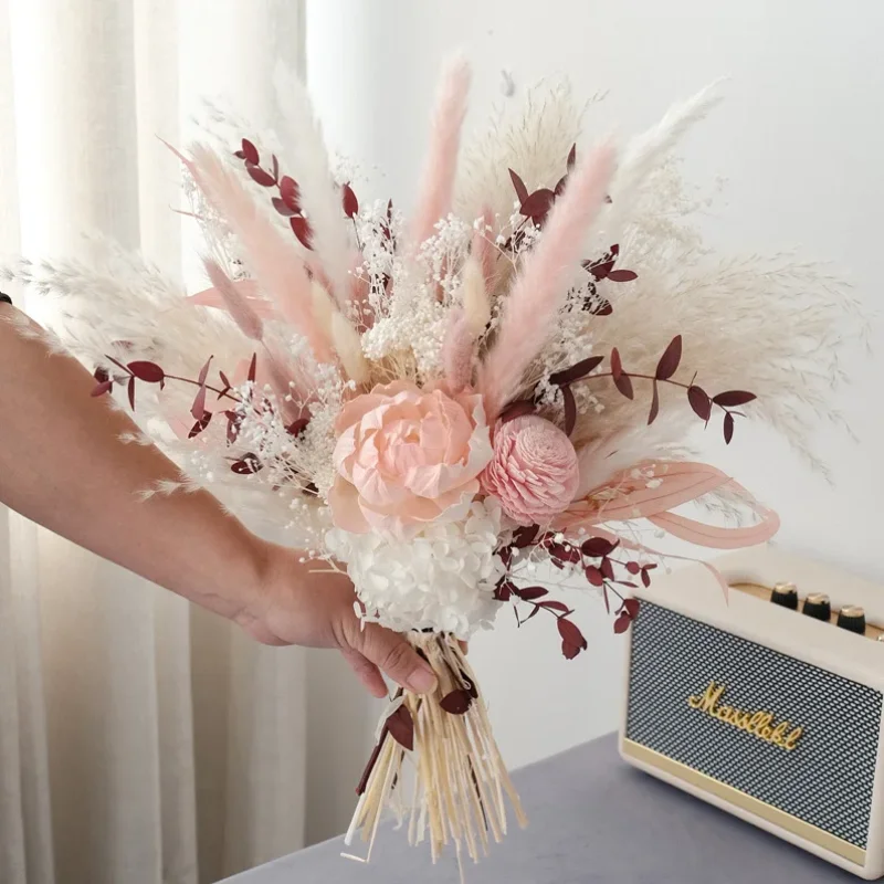 Dry Flower Arrangement Pampas Grass Bohemian Style Wedding Bouquet Bride Bridesmaid Holding Flowers Home Party Decoration