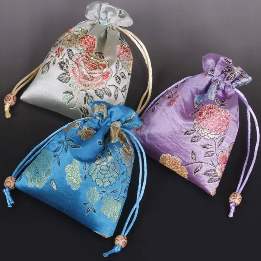 

Floral Embroidery Flower Drawstring Bag Chinese Style Coin Purse Canvas Flower Handbag Hanfu Wrist Bag Storage Bag