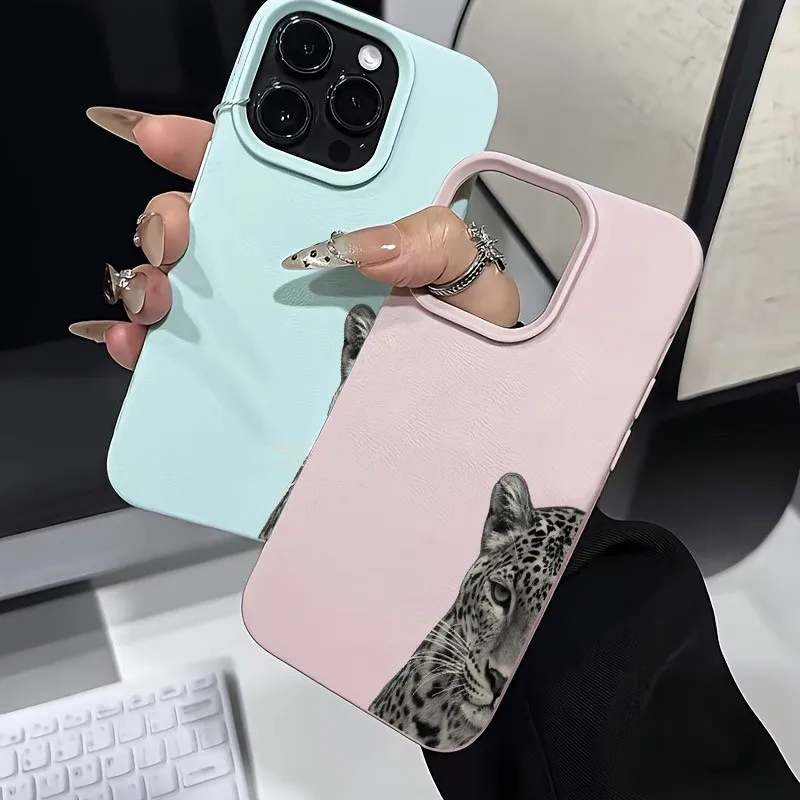 Elegant Black Cheetah Lychee-Textured Soft Phone Case