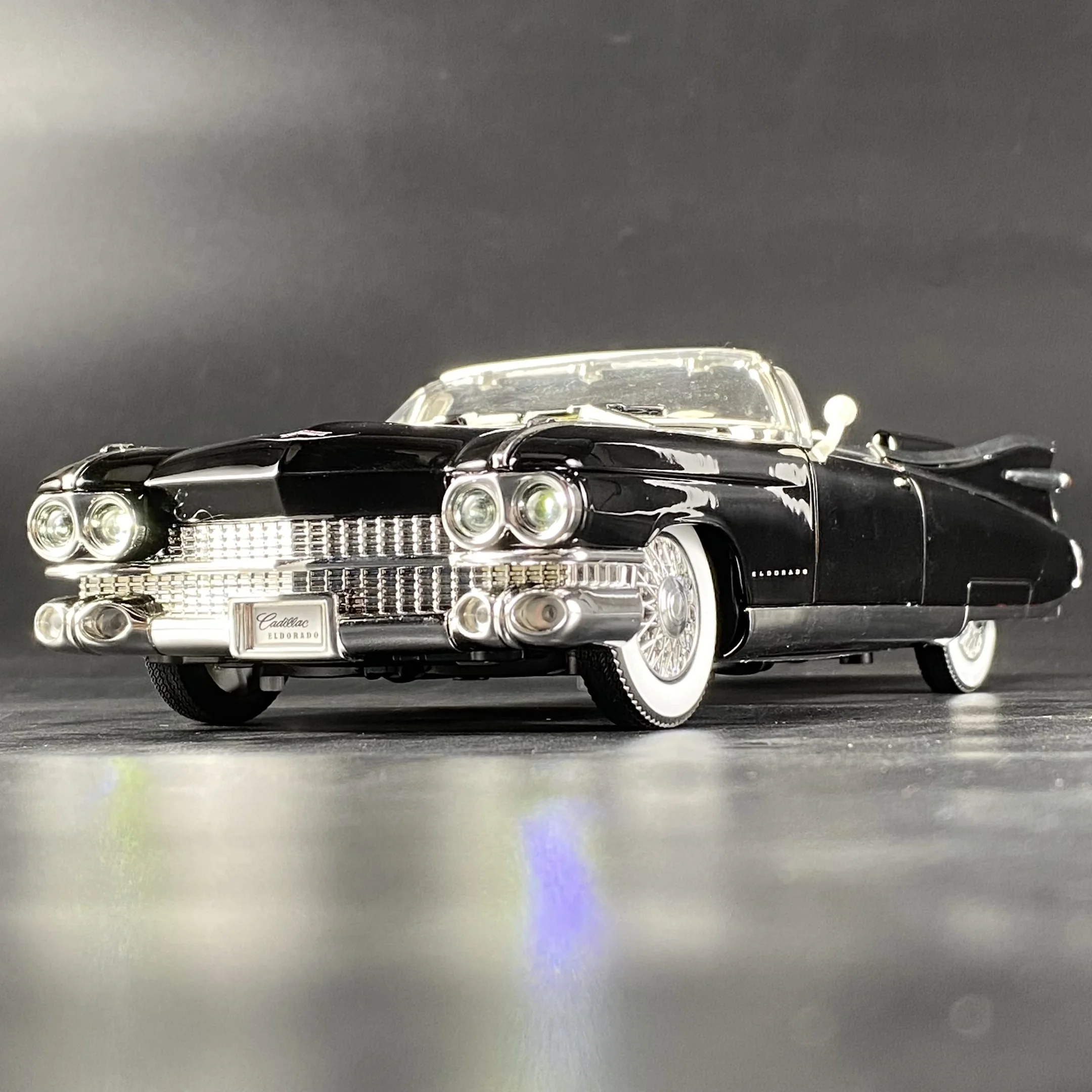 1:24 Cadillac Eldorado Biarritz 1959 Series 62 Luxury Alloy
