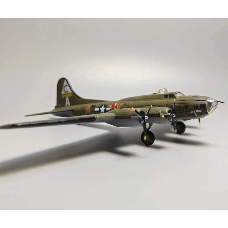 

1:144 Scale WWII B17F model aircraft alloy simulation Static commemorative decoration Souvenir gifts for adult boy