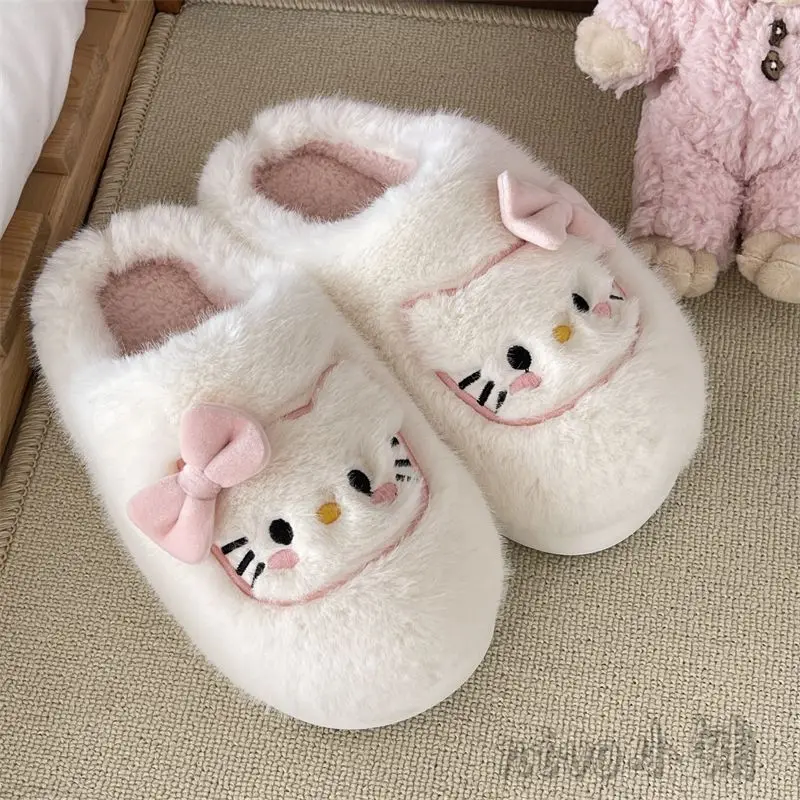 Sanrioハローキティ漫画ぬいぐるみスリッパ、屋内綿の靴、暖かい