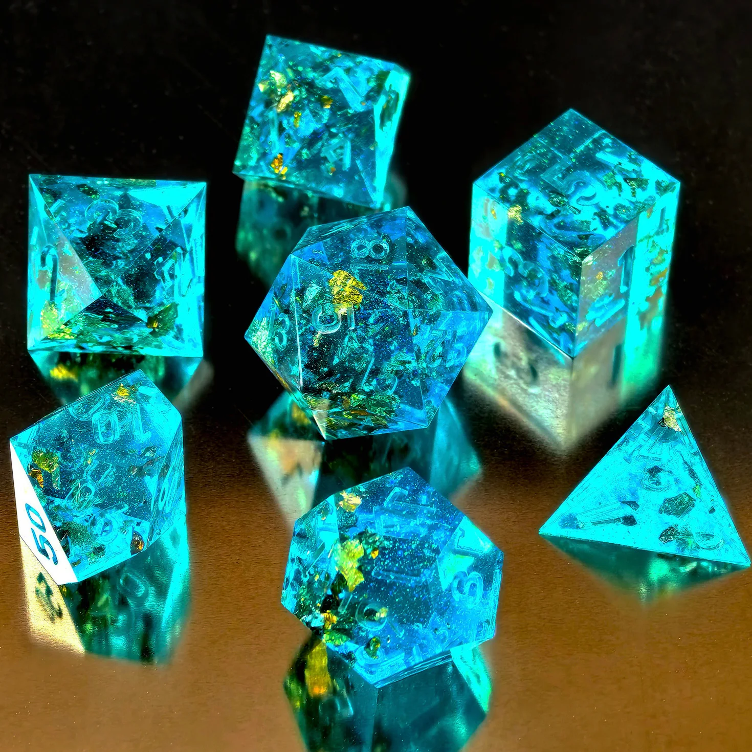 Unpainted Shimmery Sharp Edge DND Dice Set with Golden foil, Handmade 7 Piece Razor Edged Polyhedral RPG Dice Set 3