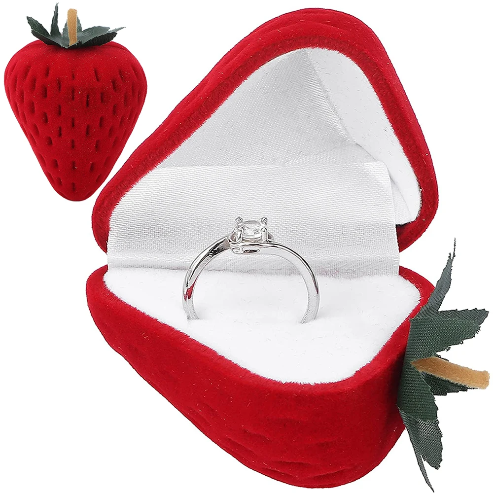 Red Velvet Strawberry Heart Ring Box Jewelry Display Case Holder Boxes Wedding Romantic Organizer Engagement Ring Case Wholesale