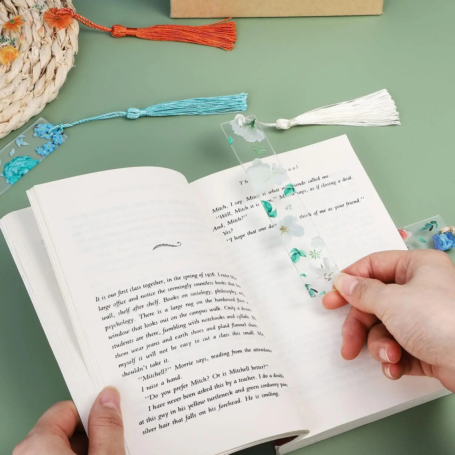 Acrylic Flower Printed Bookmark Flower Book Markers Page Clip for Book Lovers Writers Readers Monking