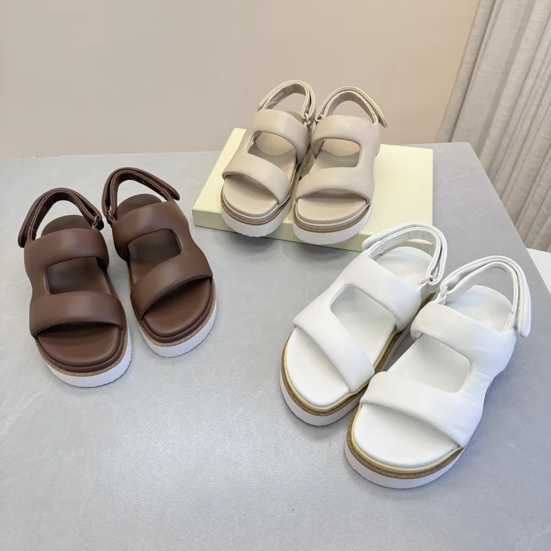 

Leather flat Roman sandals for women with open toe single button platform shoes with soft soles for beach casual women