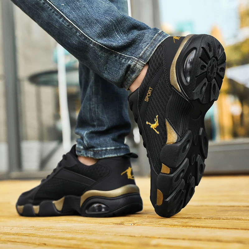 حذاء جري غير قابل للإنزلاق يسمح بالتهوية للرجال ،...