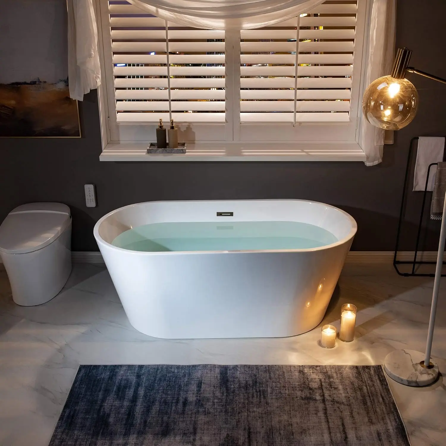 Bathtub Easy clean easy maintenance stain resistant And keep bright and clean as new for long lasting durability comfort 2
