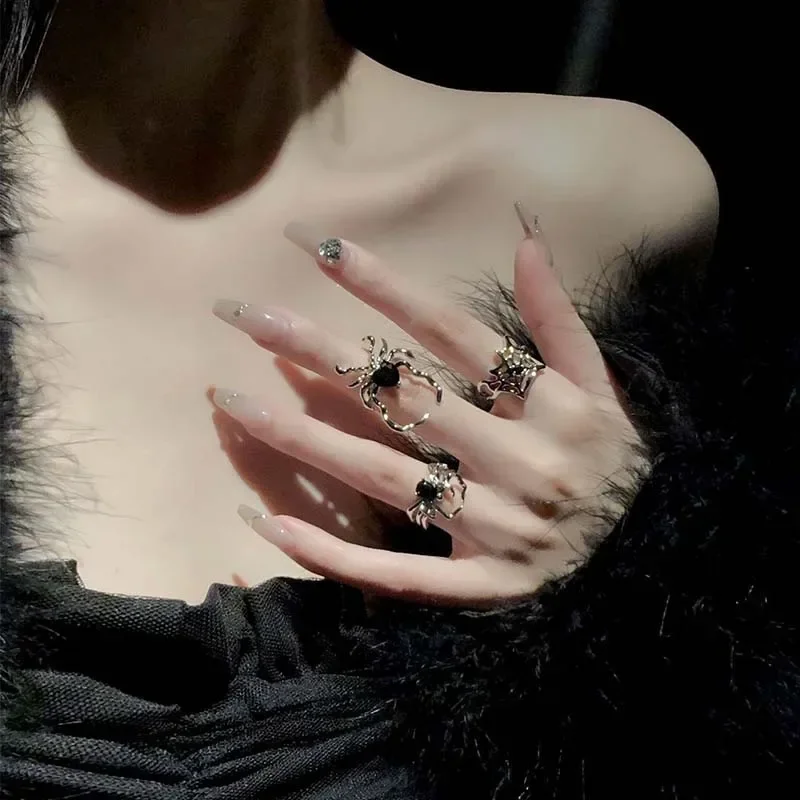 Retro Black Adjustable Spider Ring for Women Men Vintage Irregular Halloween Gothic Opening Finger Rings Женская Бижутерия Тренд