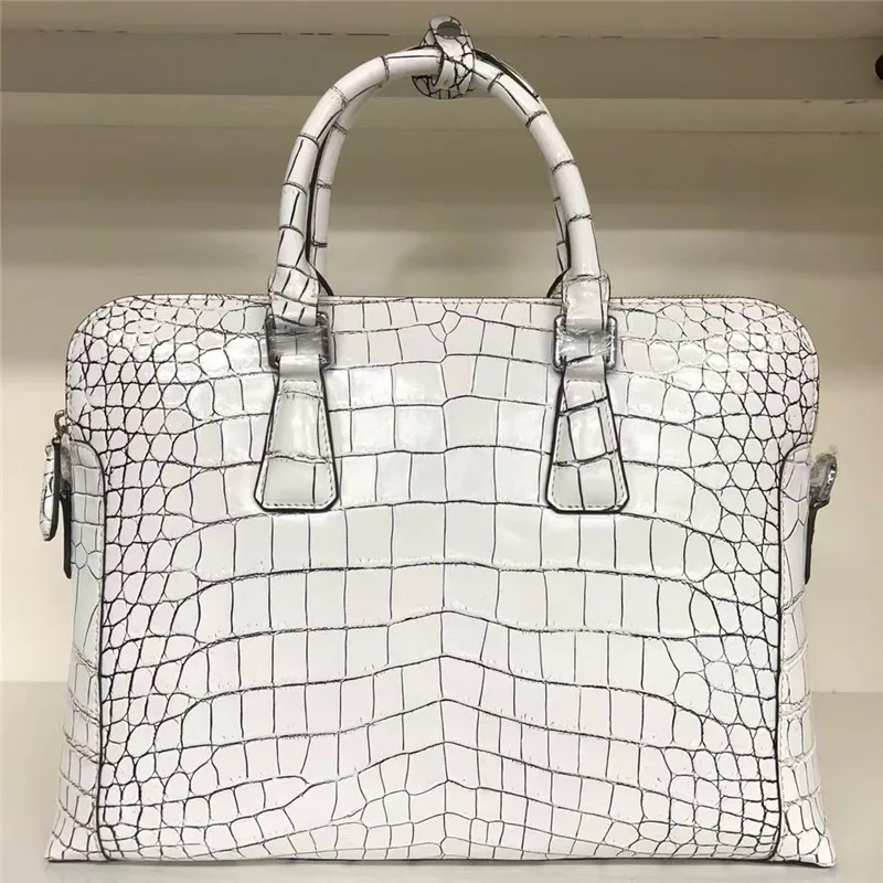 Рисунок 3 - Сумка из натуральной кожи под кожу