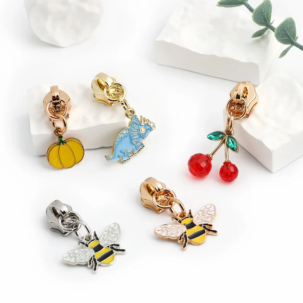 10/30/100PCS Cute Enamel Bee Sunflower Cherry 5# Zipper Puller Slider Heads For Tape Purse Bags Hangbag Charm Gift Accessories