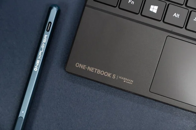 ONE-NETBOOK Technology ONEXFLY-B3210R OneXPlayer One Netbook ONE-NETBOOK Technology ONEXFLY-B3210R OneXPlayer One Netbook