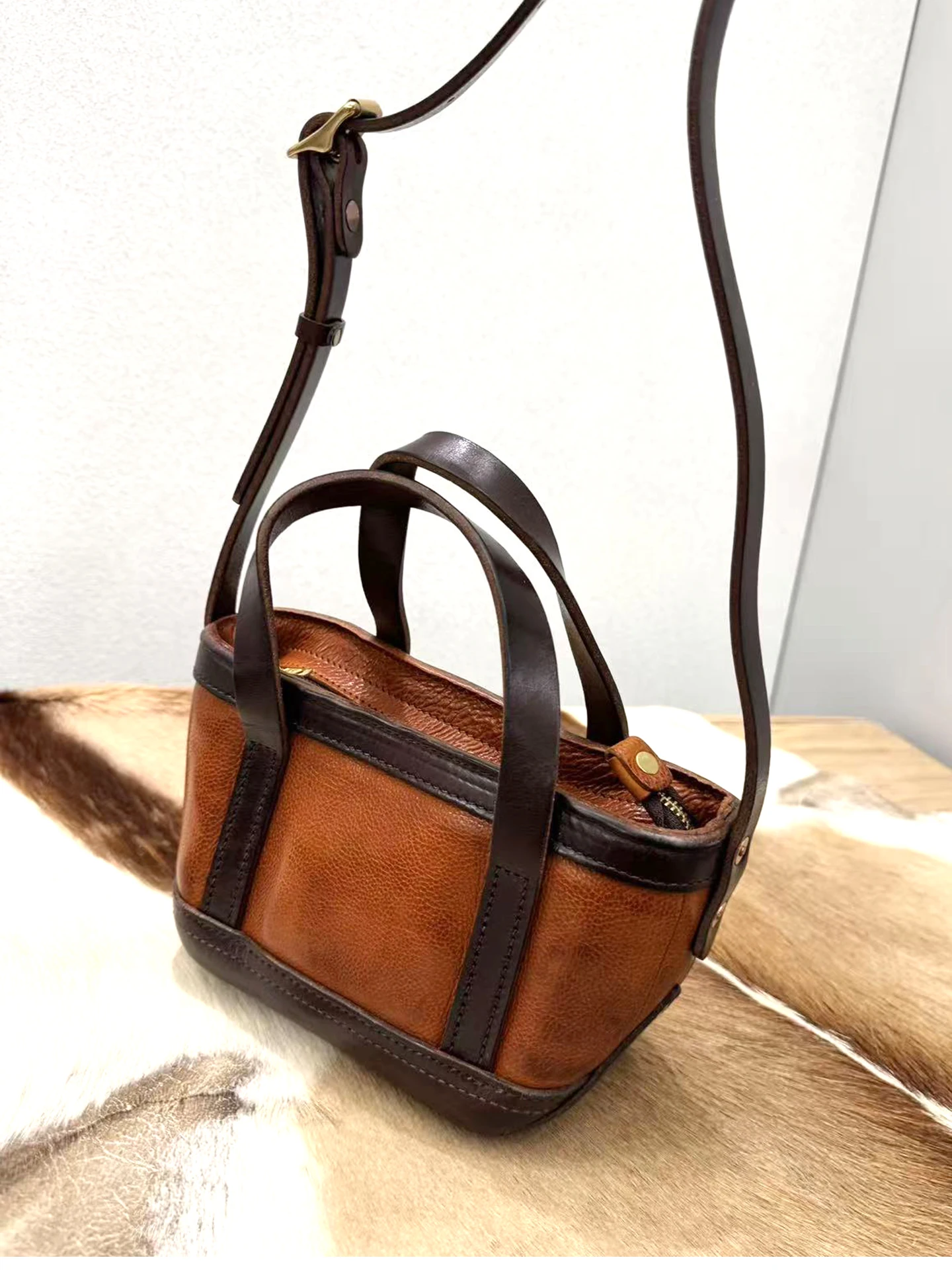 PNDME einfache lässige pflanzlich gegerbte Rindsleder Damen kleine Handtasche Wochenende Party Luxus echtes Leder Damen süße Umhängetasche – Detail 4