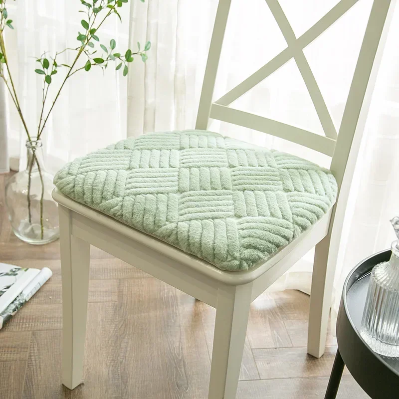 1 Pcs 40x43cm Oval Plush Dining Chair Seat for Home Thickened Warm Non-slip Cushion Car Sofa Removable and Washable Cushions 4