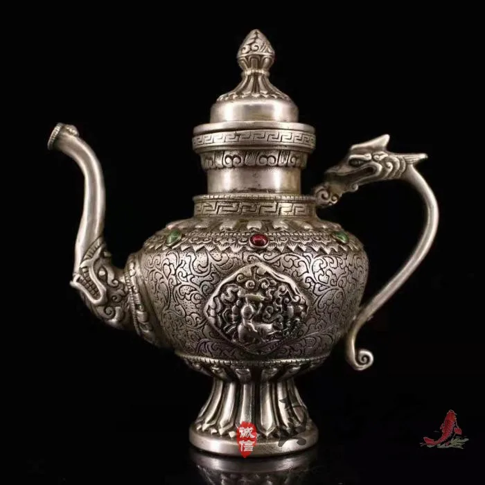 

Special Antique Pure Copper Handmade Gilt Gold Gilt Silver Inlaid Gemstone Dragon New Tibetan Pot Ornaments Collection.