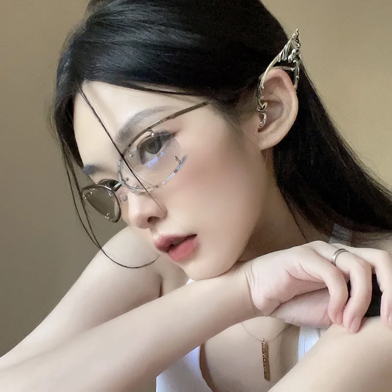 

Summer Accessory Fashion Sunglasses Sweet Cool Oval Transparent Metal Frame Eyewear Women Men Personality Glasses UV400
