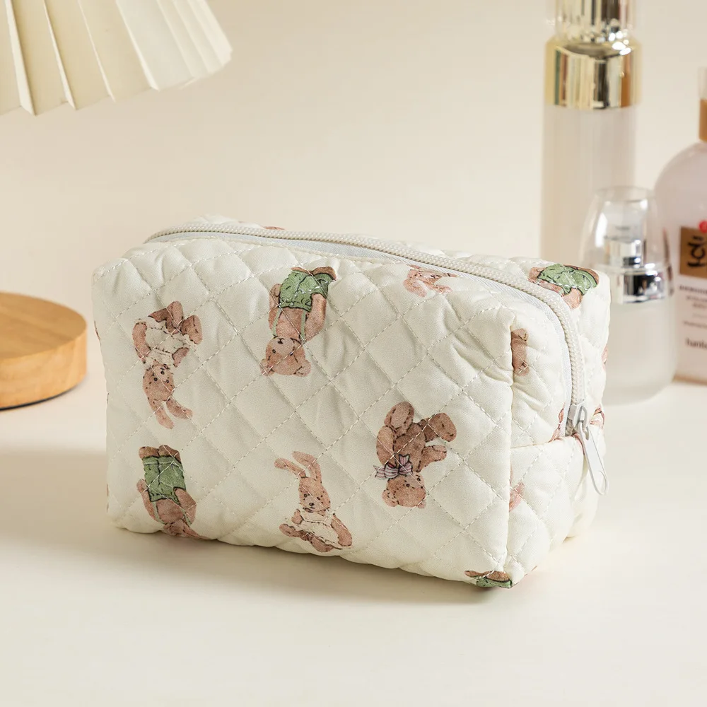 Floral Quilted Lipstick Data Cable Earphone Bag Travel Cosmetic Organizer Makeup Bag Women Cosmetic Bag Makeup Pouch Coin Purse