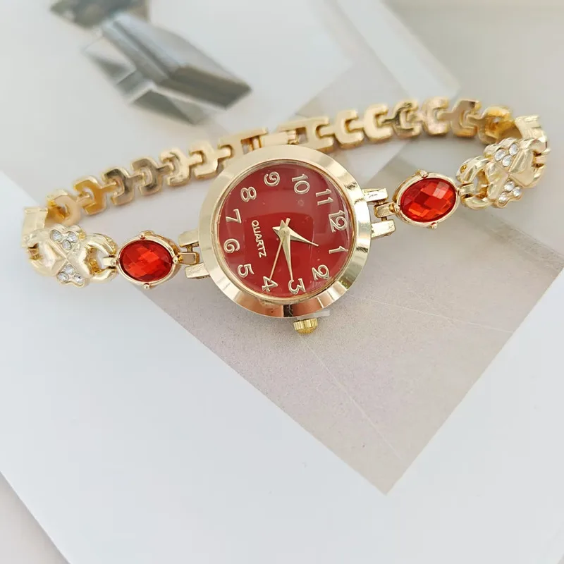 Fashion Jadeite Inlaid Diamond Women's Watch Color Diamond Round Women's Quartz Bracelet Watch