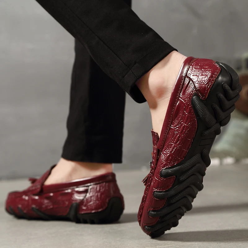 Men Genuine Leather Business Shoes Crocodile Pattern Loafers Moccasins Driving Flats Slip-On Casual