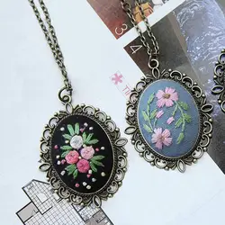 Embroidery Pendant  Kit Embroidered Pendant Necklace With Needle Thread For Diy Art Crafts