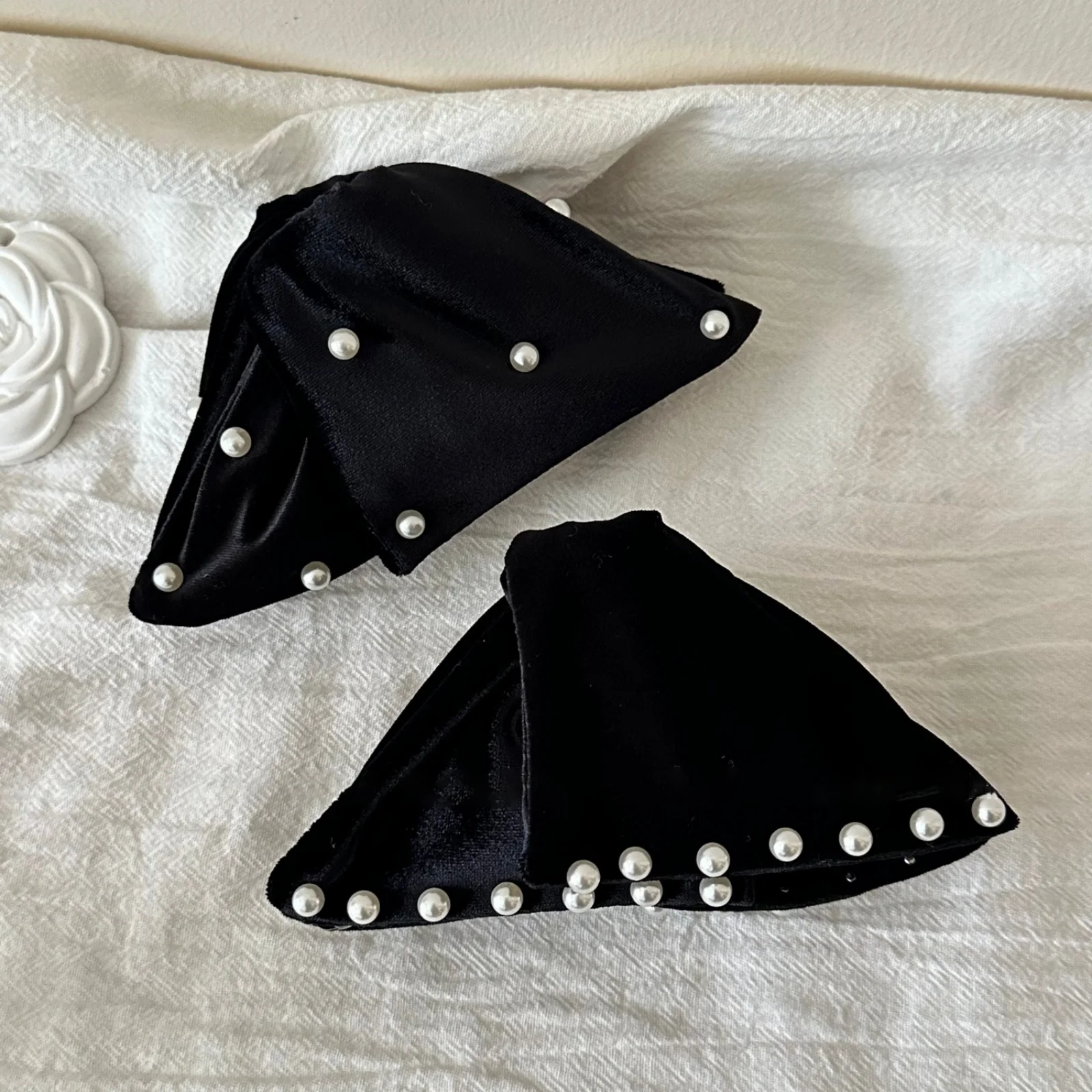 1PC Velvet Bow Hair Claw, Black Pearl-embellished Large Hair Clip, Elegant Vintage Hair Accessory For Women, Chic Updo Hair Grip