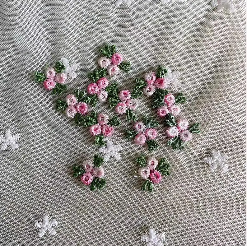 Lace Sewing Supplies Embroidered Floral Lace Patches 100 Pieces for Women