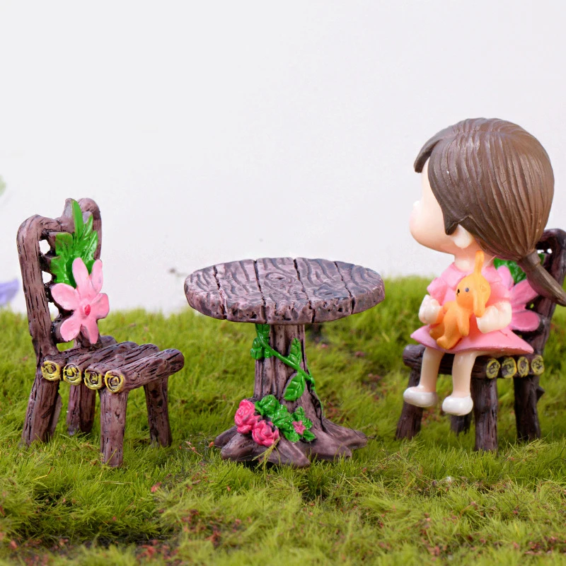 Miniature Resin Table and Chair Decoration Set for Garden Dollhouses Accessories Resin Table and Chair Decoration Set Miniature